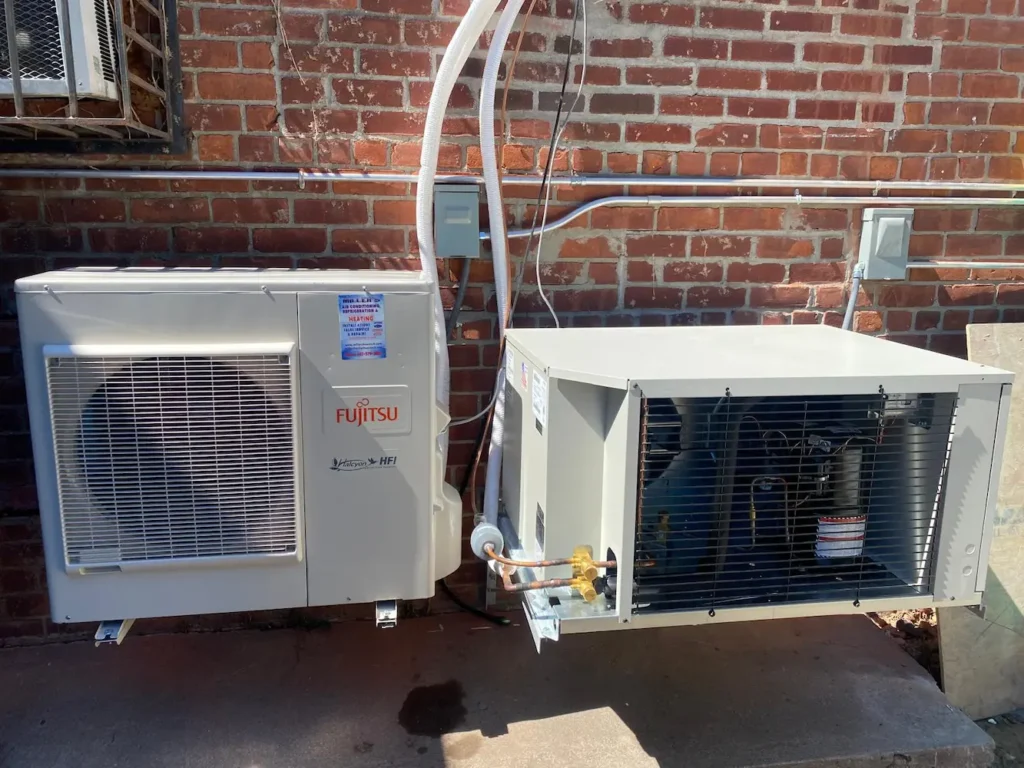 exterior-ac-units-maintenance (2) Exterior commercial AC units maintenance